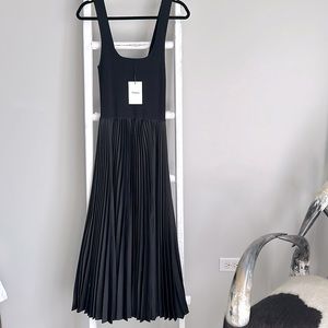 Theory Square Neck Ribbed Dress size M